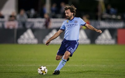 安博电竞热评-B费赛后加练射门